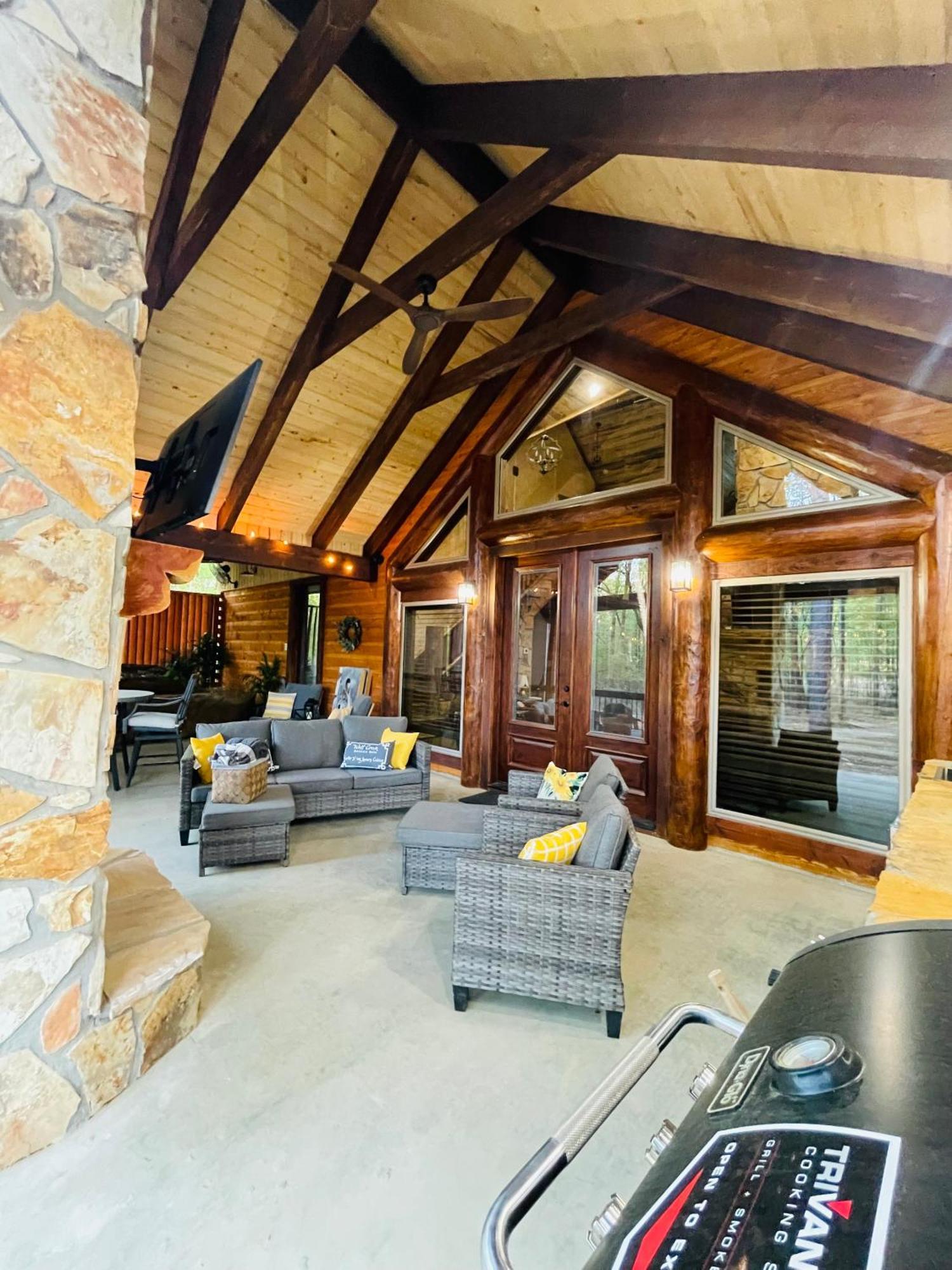 Wolf Creek Luxury Cabin Броукън Боу Екстериор снимка