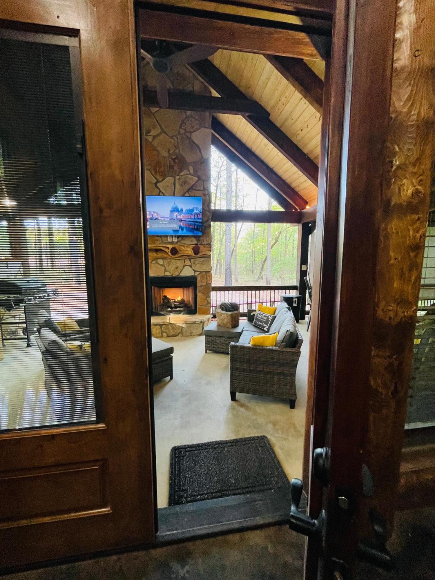 Wolf Creek Luxury Cabin Броукън Боу Екстериор снимка